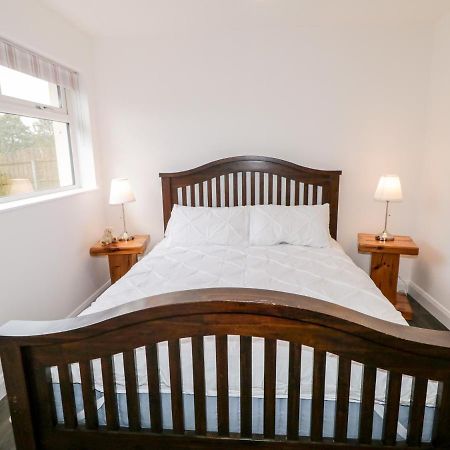 Ballyclare 19A Lismenary Road 빌라 외부 사진